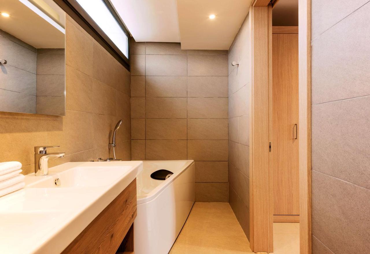 Radisson Blu Residences อัลฮอเคม่า ภายนอก รูปภาพ